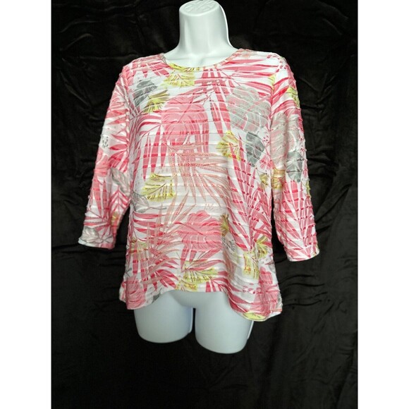 C.D. Petites, pink, gray & yellow  tropical print, 3/4 sleeve top Size PM - Picture 1 of 4
